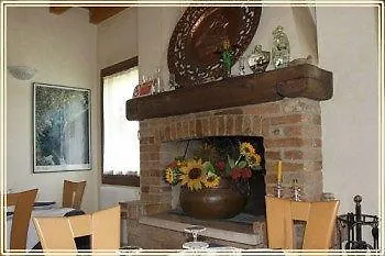Country House Country Club Noghera Farm stay